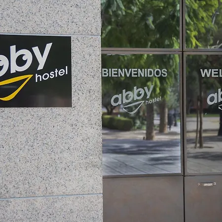 Pensión Abby 2*